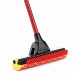 Libman Roller Mop with Scrub Brush, 4 Complete Mops (LIBMAN 955)
