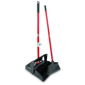 Libman Plastic Whisk Broom and Dust Pan Handheld Dustpan with Brush in the  Dustpans department at