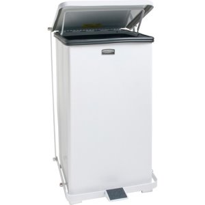 Rubbermaid Roughneck 20 Gal. Black NonWheeled Vented Trash Can with Lid -  Dazey's Supply